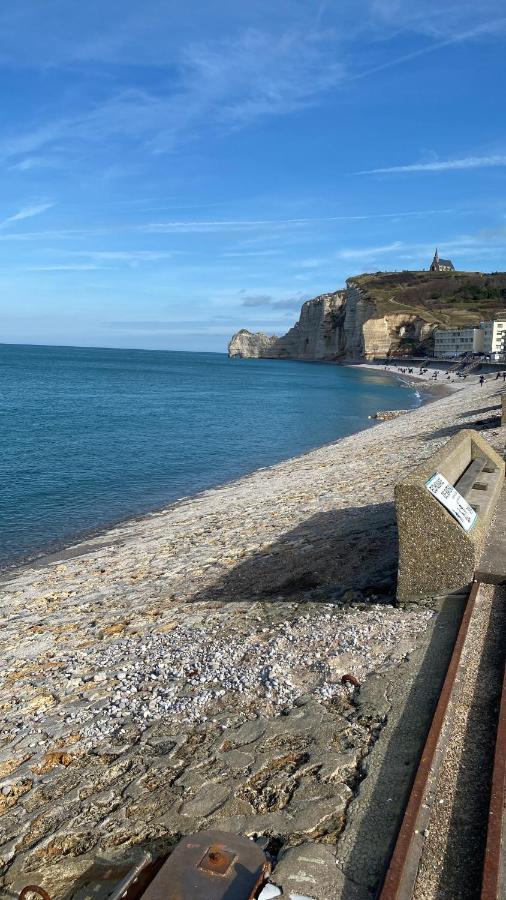 Maison Familiale De Ville A Etretat Luaran gambar